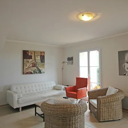 Luxurious In Les Issambres With Swimming Pool *
