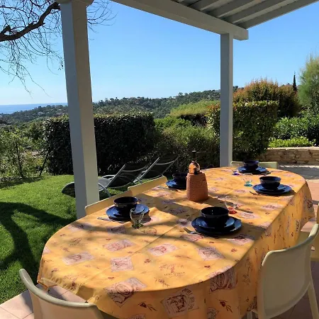 Luxurious In Les Issambres With Swimming Pool Holiday home *