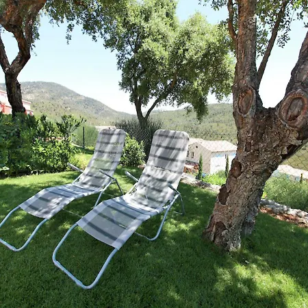 Luxurious In Les Issambres With Swimming Pool Holiday home La Garonnette-Plage