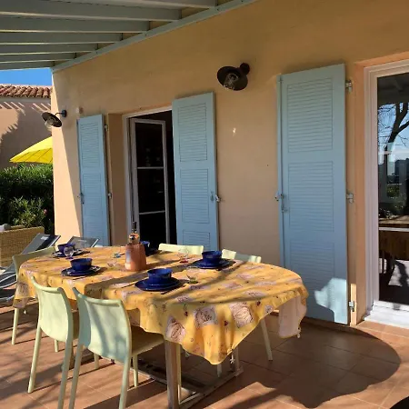Holiday home Luxurious In Les Issambres With Swimming Pool La Garonnette-Plage
