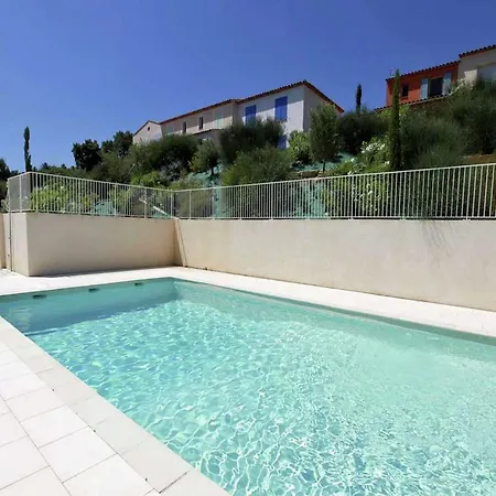 Luxurious In Les Issambres With Swimming Pool La Garonnette-Plage