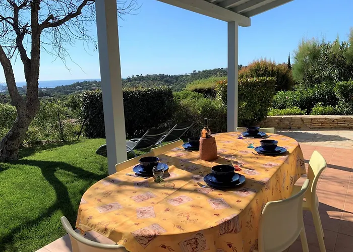 Nyaraló Family-friendly With Pool