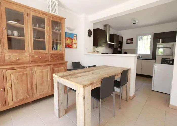 Nyaraló Family-friendly With Pool