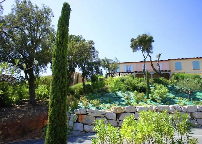 Nyaraló Family-friendly With Pool